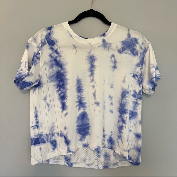 Train to Be Short-Sleeve Shirt - Picture 3 of 7